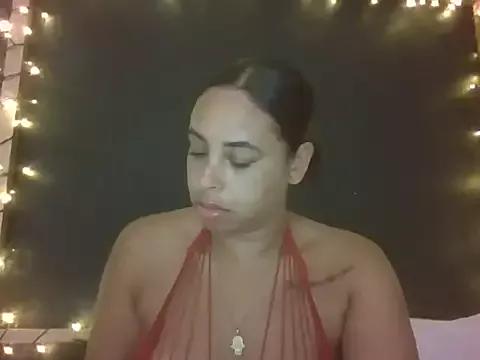 Photos of Bigbootyjaydaa from StripChat is Freechat