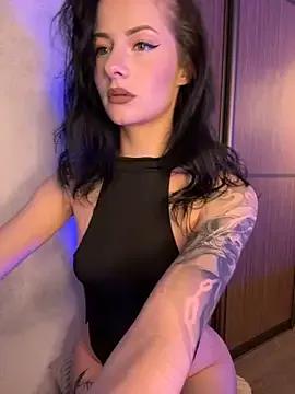 Unleash your urge for fetish cams livestreamers with our pick of steaming hot models, versed in the art of seduction and indulgence.