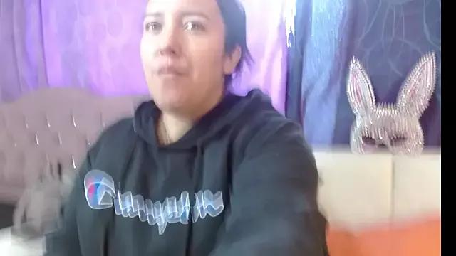 Bitch_0limits from StripChat is Freechat