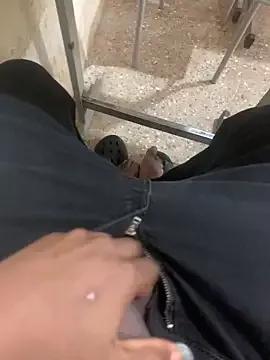 Black-mamba-madingo from StripChat is Freechat