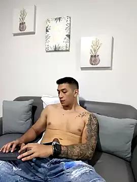 Unleash your urge for fetish cams livestreamers with our pick of steaming hot models, versed in the art of seduction and indulgence.