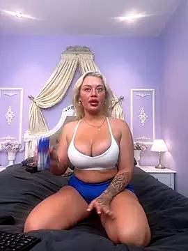 Unleash your urge for fetish cams livestreamers with our pick of steaming hot models, versed in the art of seduction and indulgence.