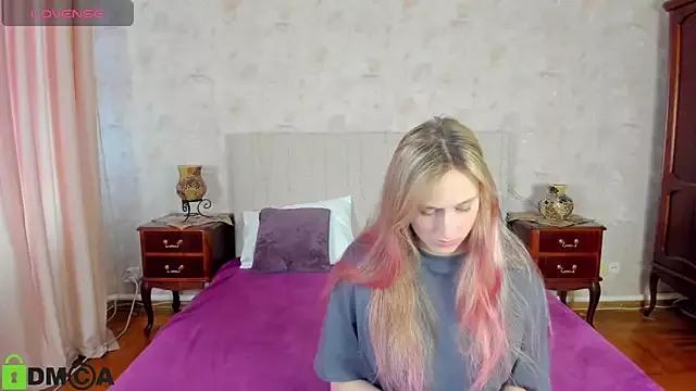 Unleash your urge for fetish cams livestreamers with our pick of steaming hot models, versed in the art of seduction and indulgence.