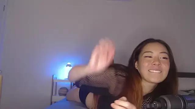 Unleash your urge for fetish cams livestreamers with our pick of steaming hot models, versed in the art of seduction and indulgence.