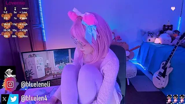 Unleash your urge for fetish cams livestreamers with our pick of steaming hot models, versed in the art of seduction and indulgence.