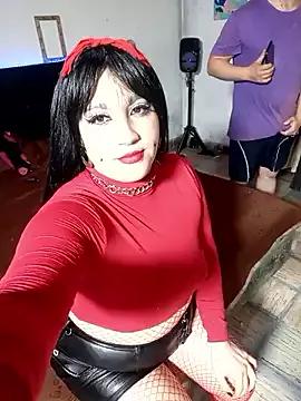 Unleash your urge for fetish cams livestreamers with our pick of steaming hot models, versed in the art of seduction and indulgence.