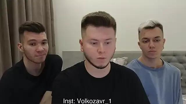 Unleash your urge for fetish cams livestreamers with our pick of steaming hot models, versed in the art of seduction and indulgence.