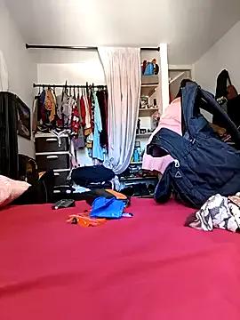 Unleash your urge for fetish cams livestreamers with our pick of steaming hot models, versed in the art of seduction and indulgence.