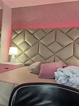 Brenda_Garcia from StripChat is Freechat