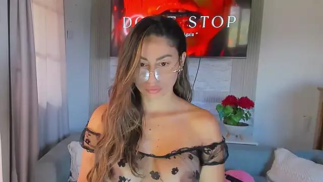 Unleash your urge for fetish cams livestreamers with our pick of steaming hot models, versed in the art of seduction and indulgence.