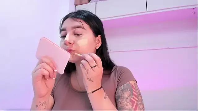 Unleash your urge for fetish cams livestreamers with our pick of steaming hot models, versed in the art of seduction and indulgence.