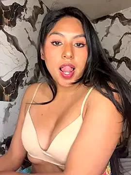 BrunetteBliss69 from StripChat is Freechat