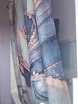 BubblesLovexox from StripChat is Freechat