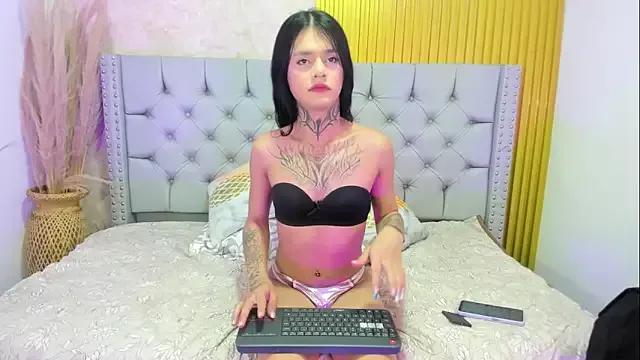 BUNNY__VELEZ from StripChat is Freechat