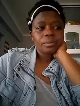 cairococo from StripChat is Freechat