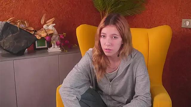 CallieEk from StripChat is Freechat