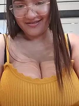 Unleash your urge for fetish cams livestreamers with our pick of steaming hot models, versed in the art of seduction and indulgence.