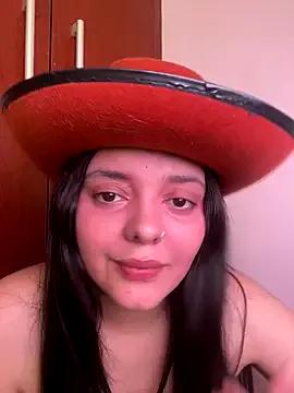 candicewest_ from StripChat is Freechat