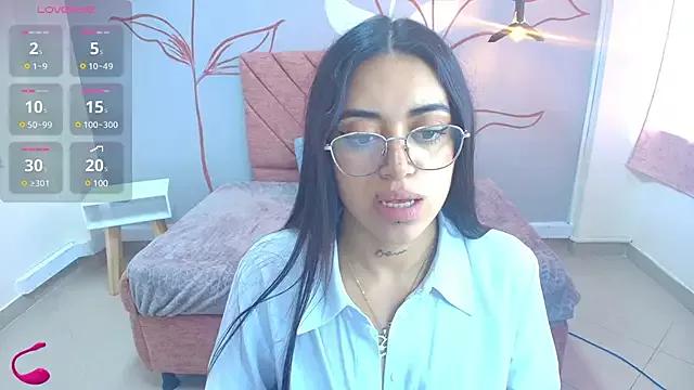 Carla_Bennet_ from StripChat is Freechat