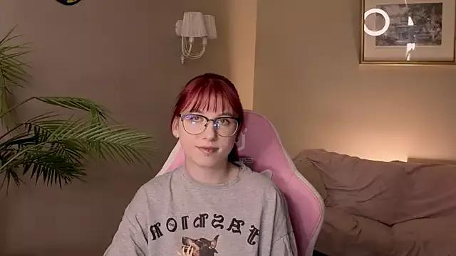 CarolDues from StripChat is Freechat