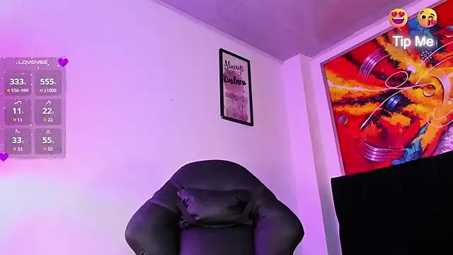 Caroline_FoxCs1 from StripChat is Freechat