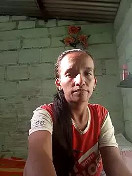 CarolineHans from StripChat is Freechat