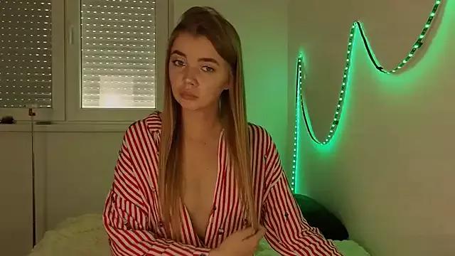 Unleash your urge for fetish cams livestreamers with our pick of steaming hot models, versed in the art of seduction and indulgence.