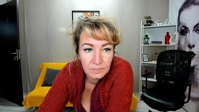 Unleash your urge for fetish cams livestreamers with our pick of steaming hot models, versed in the art of seduction and indulgence.