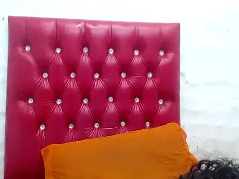 Unleash your urge for fetish cams livestreamers with our pick of steaming hot models, versed in the art of seduction and indulgence.