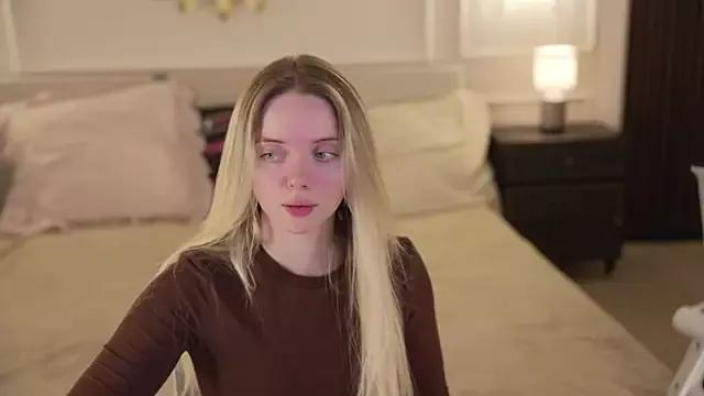 Cassy-Celestial_ from StripChat is Freechat