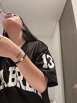 Unleash your urge for fetish cams livestreamers with our pick of steaming hot models, versed in the art of seduction and indulgence.