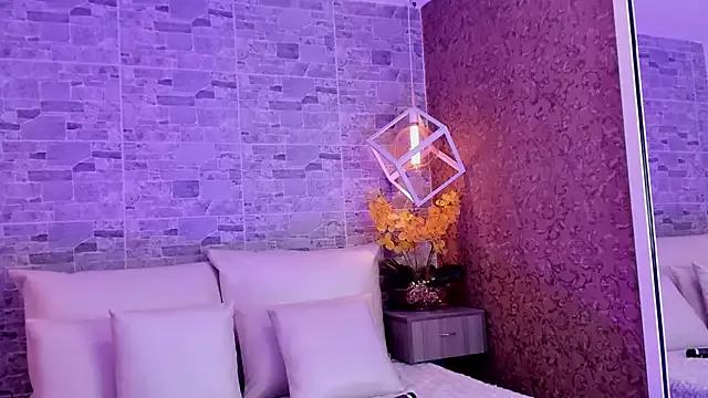 Unleash your urge for fetish cams livestreamers with our pick of steaming hot models, versed in the art of seduction and indulgence.