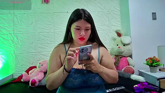Catalina00027 from StripChat is Freechat