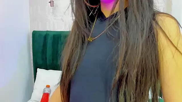 Unleash your urge for fetish cams livestreamers with our pick of steaming hot models, versed in the art of seduction and indulgence.