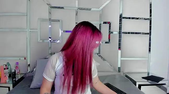 Unleash your urge for fetish cams livestreamers with our pick of steaming hot models, versed in the art of seduction and indulgence.