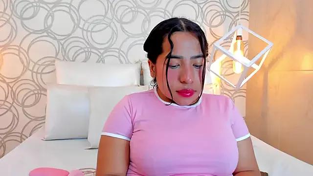 CelesteMason from StripChat is Freechat