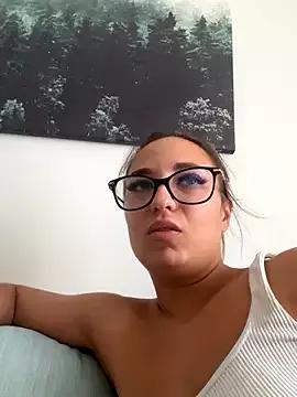 Celine_charme from StripChat is Freechat
