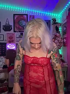Unleash your urge for fetish cams livestreamers with our pick of steaming hot models, versed in the art of seduction and indulgence.