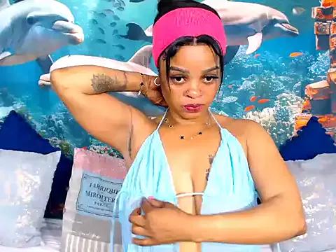 Unleash your urge for fetish cams livestreamers with our pick of steaming hot models, versed in the art of seduction and indulgence.