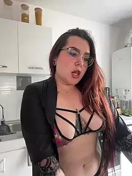 Unleash your urge for fetish cams livestreamers with our pick of steaming hot models, versed in the art of seduction and indulgence.