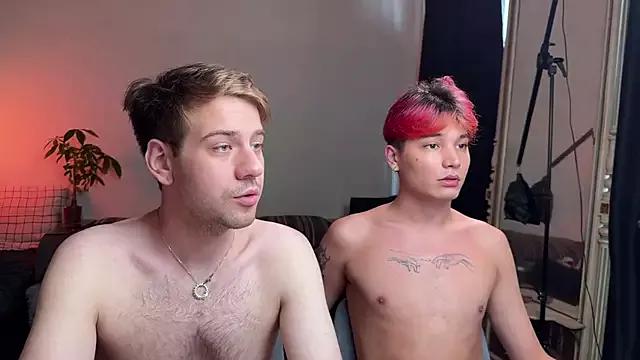 Unleash your urge for fetish cams livestreamers with our pick of steaming hot models, versed in the art of seduction and indulgence.