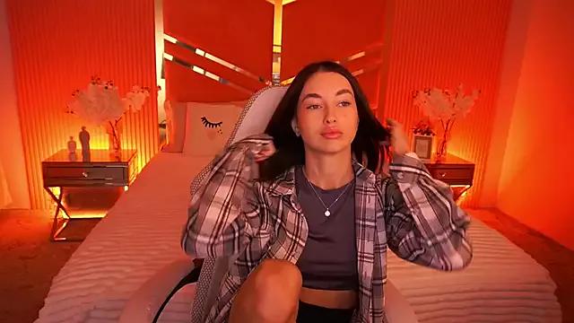 Unleash your urge for fetish cams livestreamers with our pick of steaming hot models, versed in the art of seduction and indulgence.