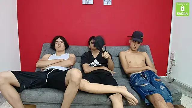 Unleash your urge for fetish cams livestreamers with our pick of steaming hot models, versed in the art of seduction and indulgence.