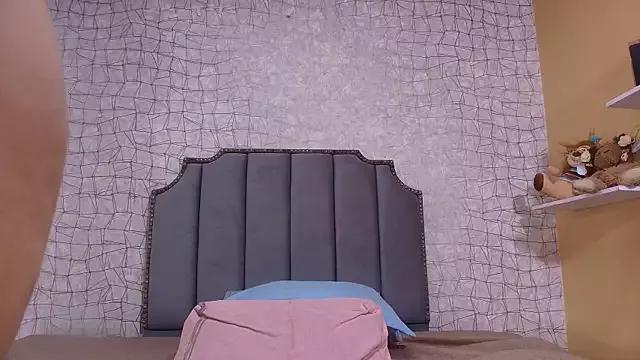 Unleash your urge for fetish cams livestreamers with our pick of steaming hot models, versed in the art of seduction and indulgence.