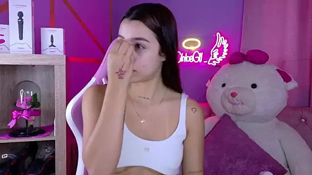 Chloegi__ from StripChat is Freechat