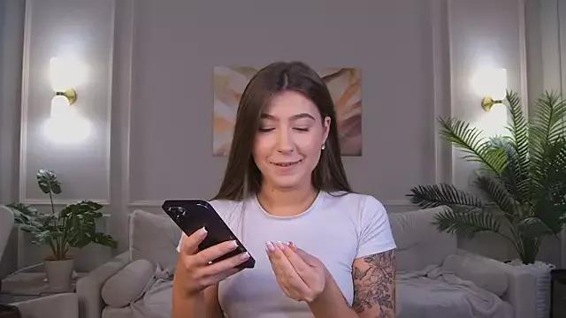 Unleash your urge for fetish cams livestreamers with our pick of steaming hot models, versed in the art of seduction and indulgence.