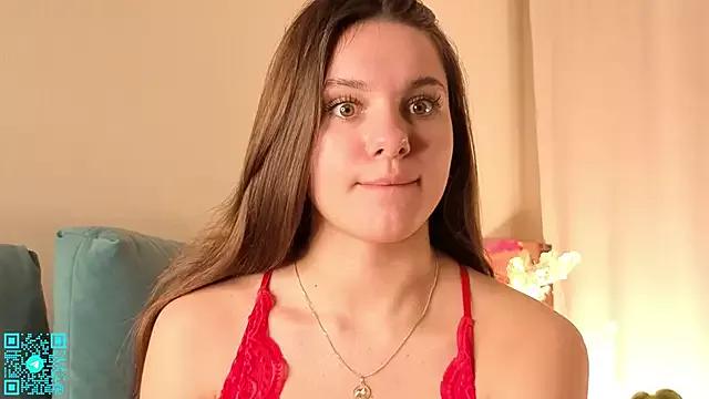 chloemilka from StripChat is Freechat