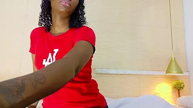 Chocolatte_bar from StripChat is Freechat
