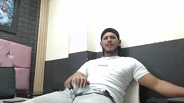 Unleash your urge for fetish cams livestreamers with our pick of steaming hot models, versed in the art of seduction and indulgence.