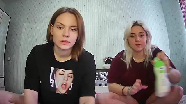 Unleash your urge for fetish cams livestreamers with our pick of steaming hot models, versed in the art of seduction and indulgence.